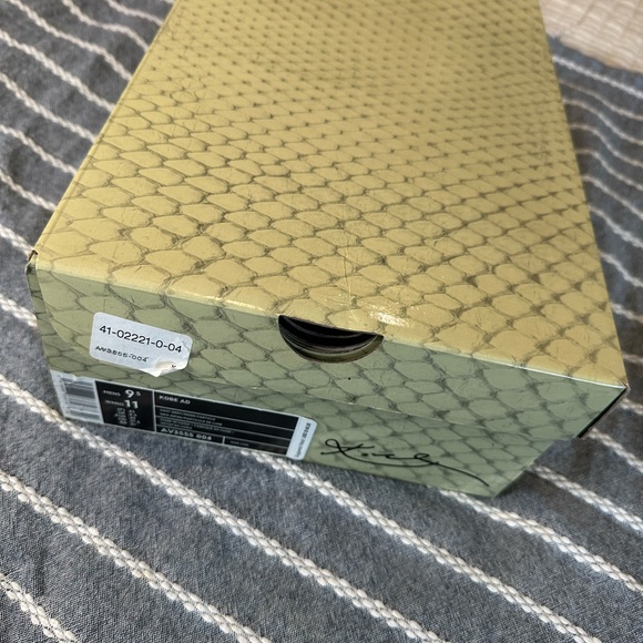 Kobe AD Vast grey/Moon Particle size 9.5 - Picture 13 of 15